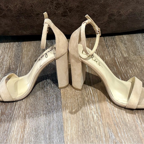 NWOB Lulus Taylor Natural Suede Ankle Strap Heels- Sz. 5.5 - Picture 6 of 7